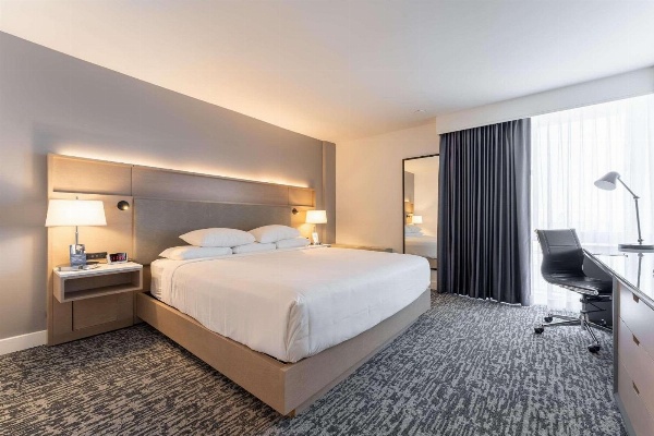 Radisson Hotel Jfk Airport Main image